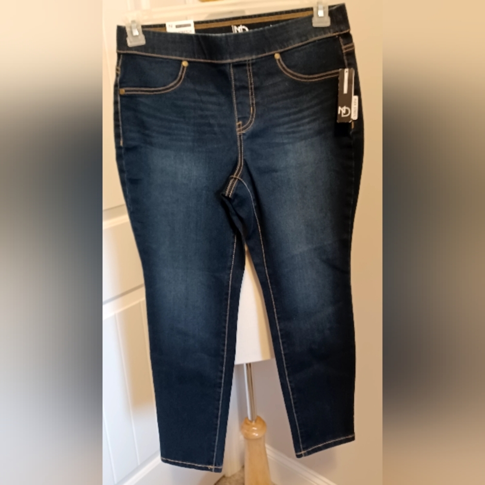 NWT New Directions Flex Stretch Pull-On Skinny Jeans Sz 8PS Pull On Skinny #0180